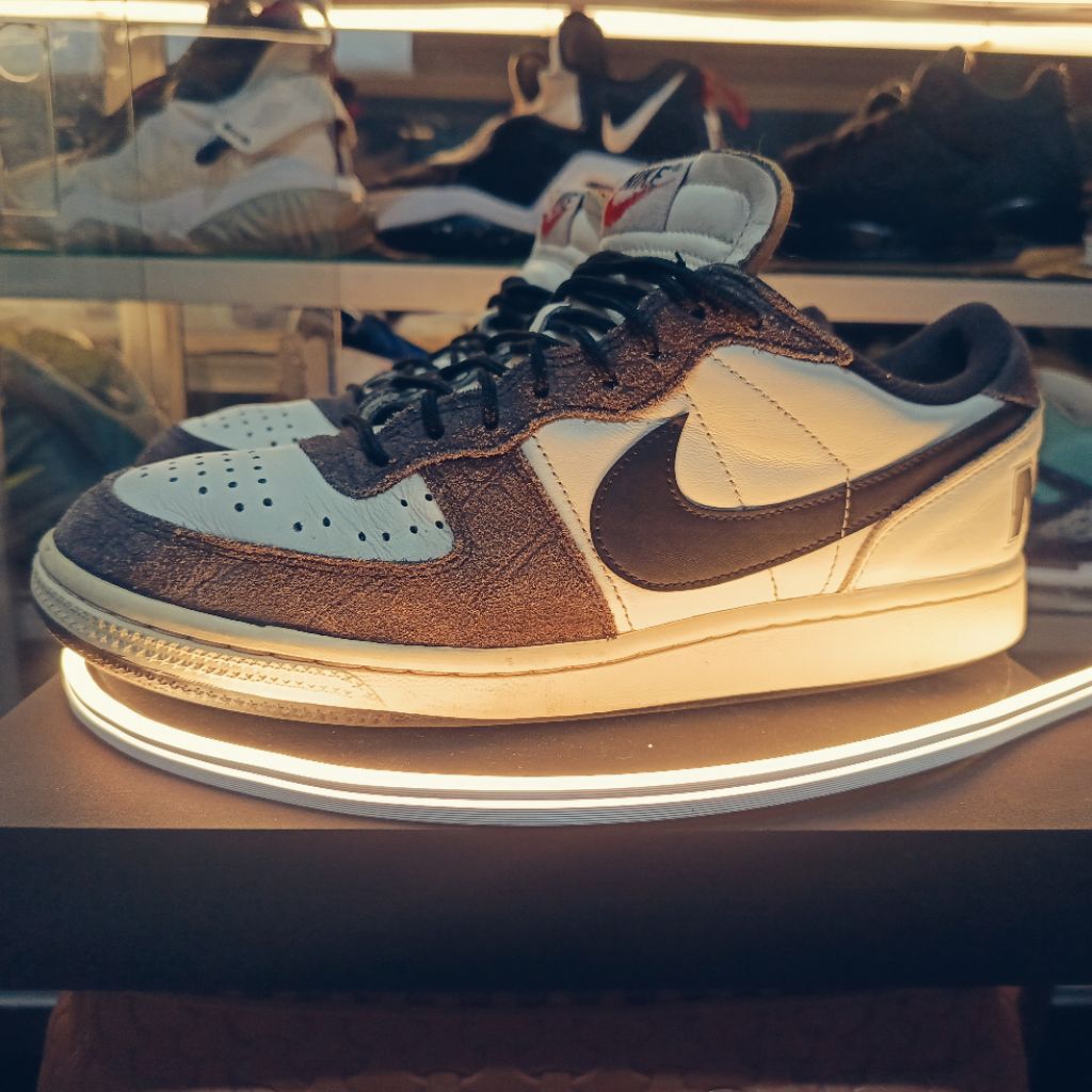 Nike Terminator Low 43/275mm