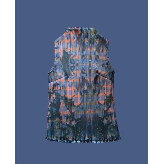 Pleatsssi Darden Top