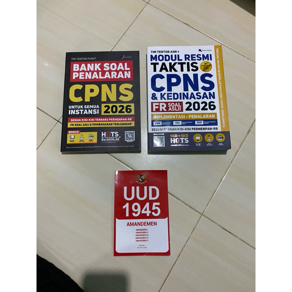 Preloved konten 2 Buku CPNS dan UUD