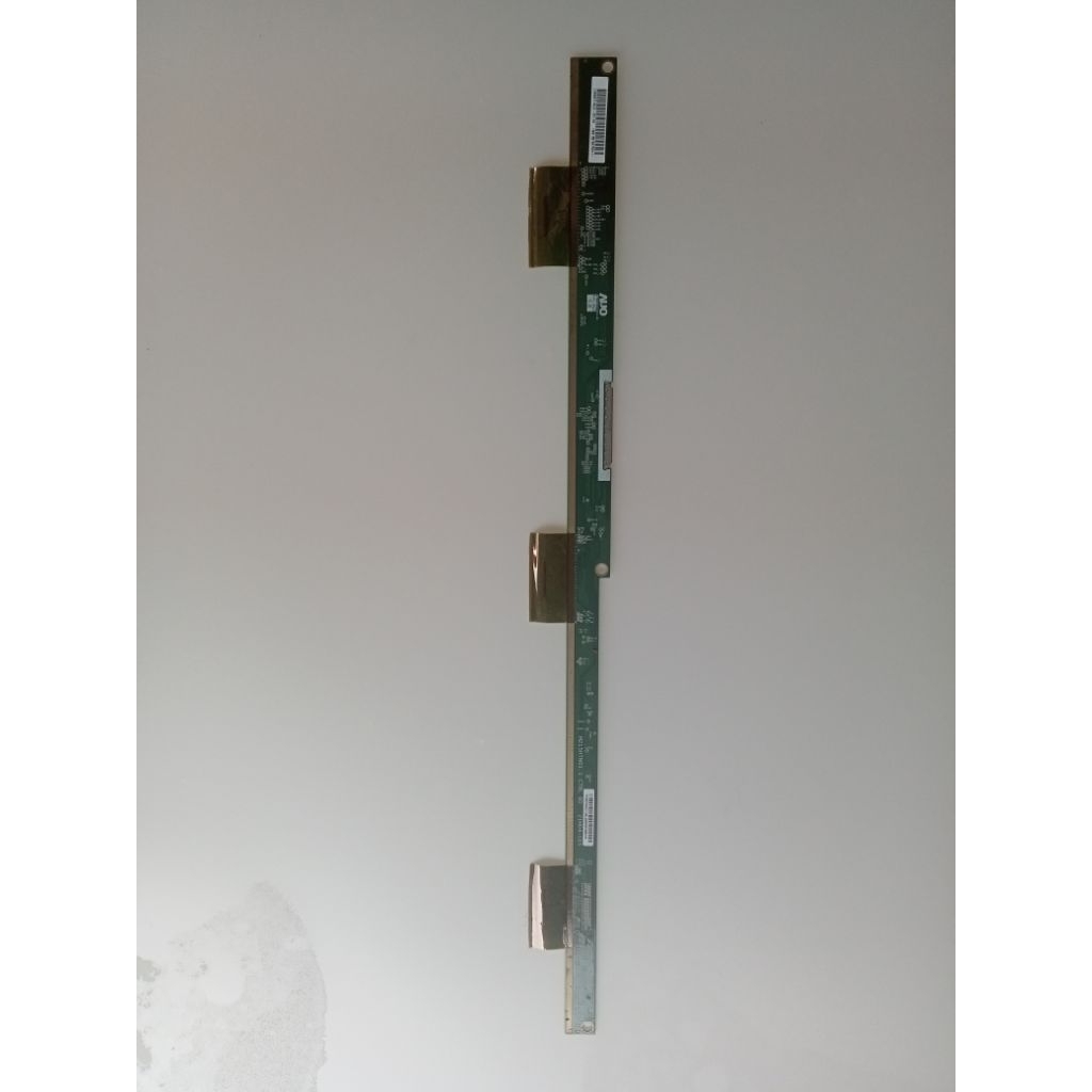 TCON TV LED POLYTRON PLD22D900