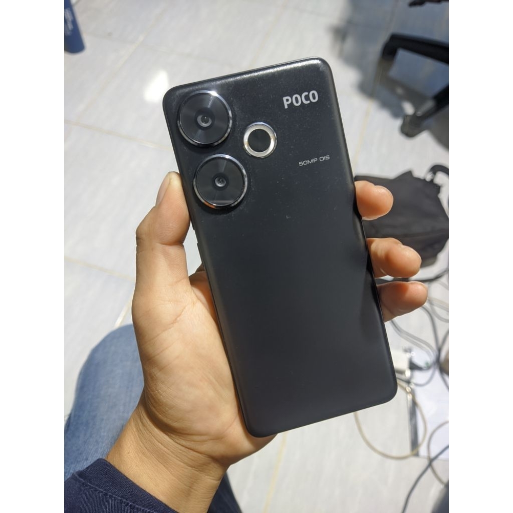 Poco F6 5G ram 12/512 kelengkapan hp dan charger original 90wat