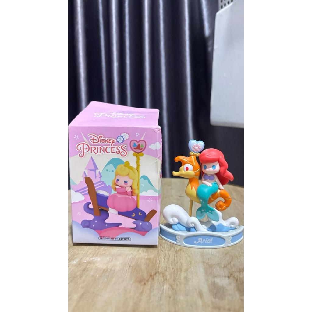 PRELOVED BLIND BOX DISNEY ARIEL