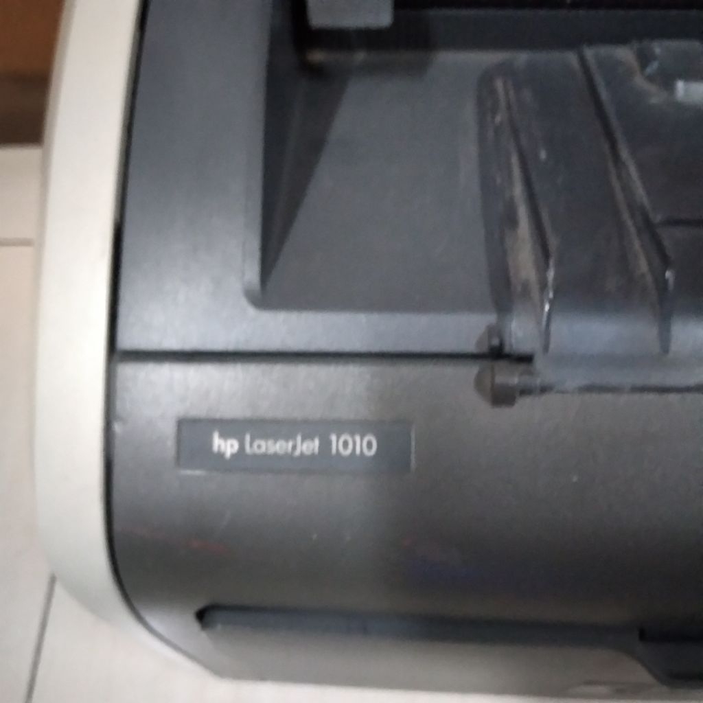 Printer HP deskjet 1010 kondisi minus (baca deskripsi)