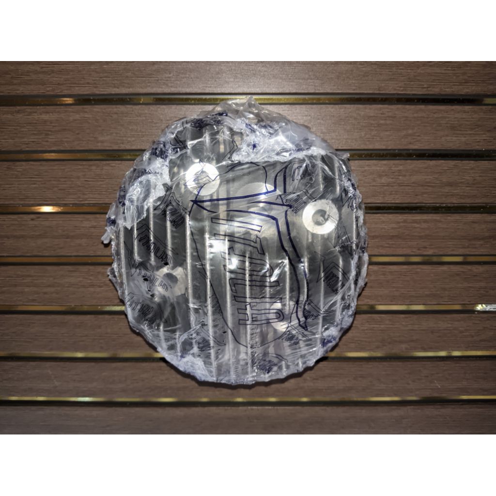 Cylinder head kop silinder kop cylinder cop vespa Super Sprint PX PS