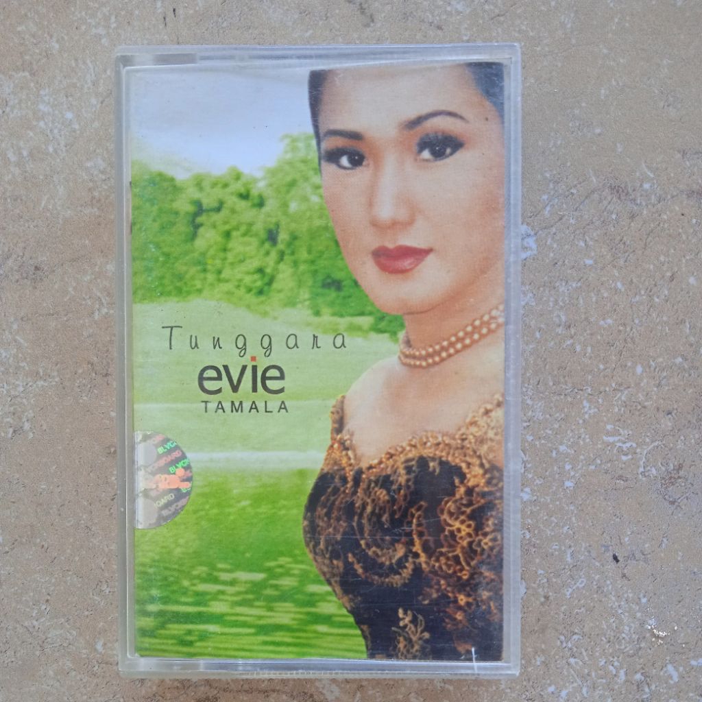 Kaset Pita Evie Tamala "Tunggara"