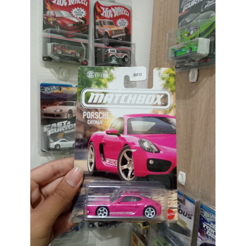Matchbox Porsche Cayman Pink