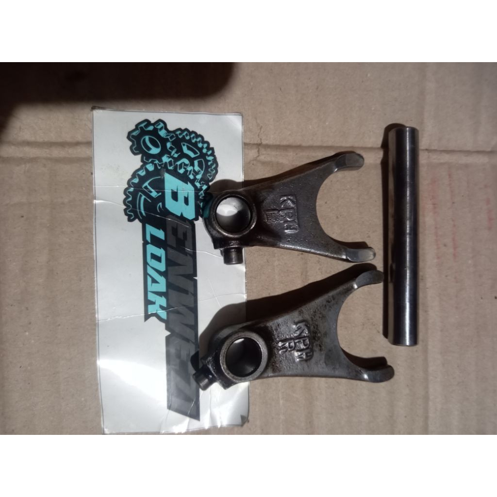capit udang/cakaran pemindah gigi Supra x 125, kharisma,Kirana original