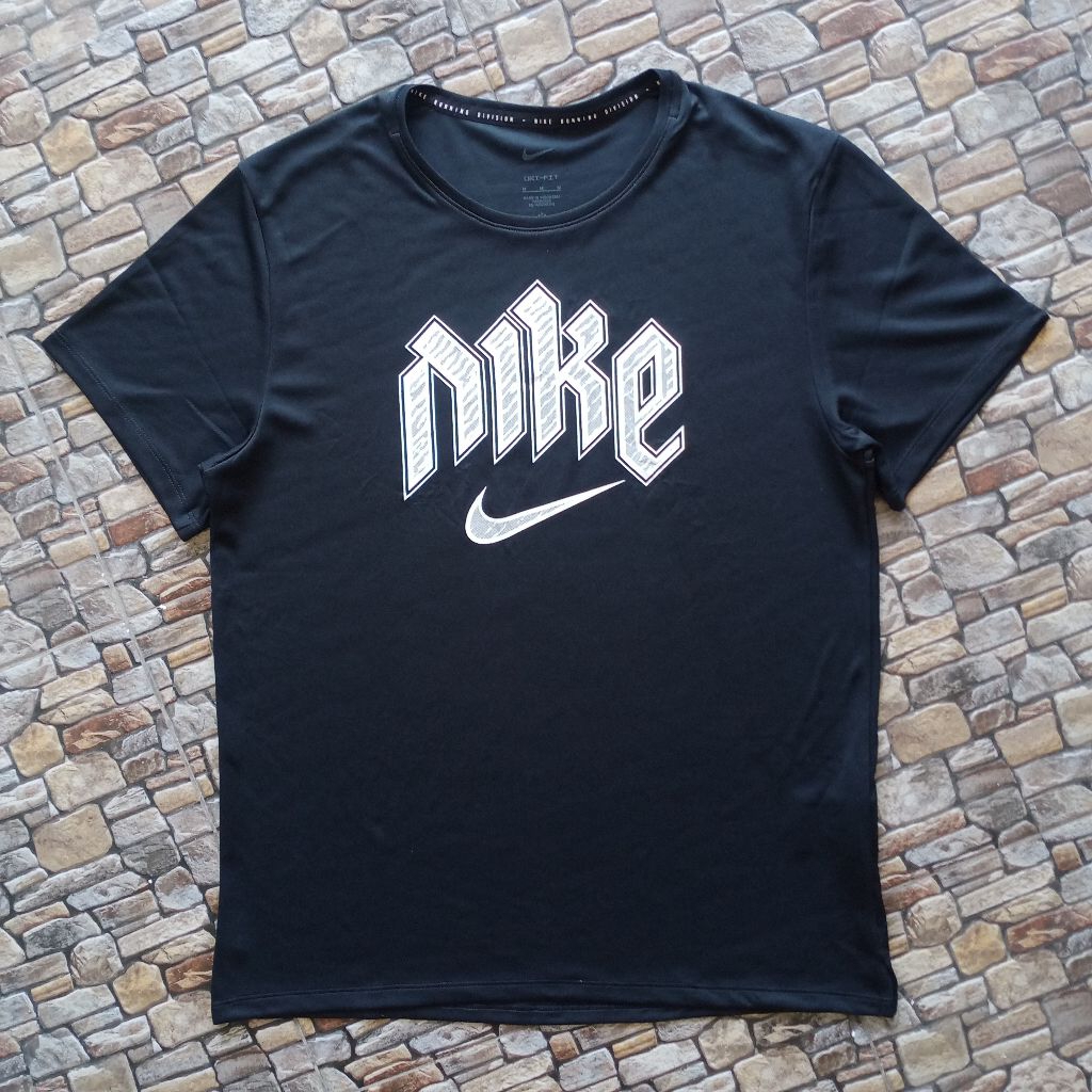 Jersey Nike Running original preloved, Kaos olahraga atasan pria Nike size M
