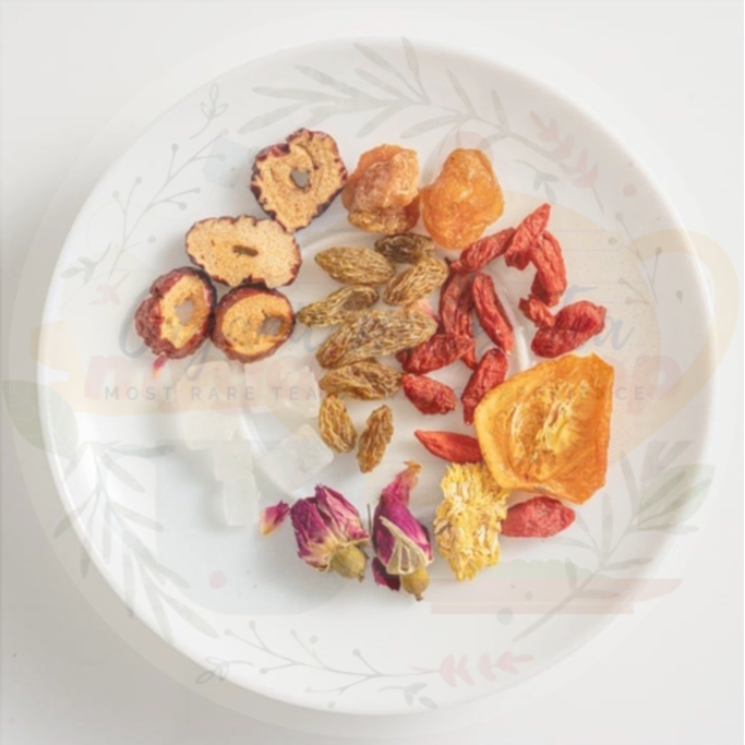 

EIGHT TREASURE TEA/MEI GUI BA BAO CHA/ROSE/CHRYSANTHEMUM/RAISIN/LONGAN KERING/ANGCO/KULIT JERUK/GOJIBERRY/GULA BATU