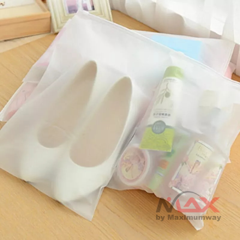 Kantong plastik tebal dengan zip sleeting untuk organizer bepergian dan menyimpan barang anti debu Translucent Zip Lock Suitcase Storage Pouch Waterproof Scrub EVA Plastic Bag With Hole Cloth Organizer Accessory Fashion Travel Pouch Portable Storage