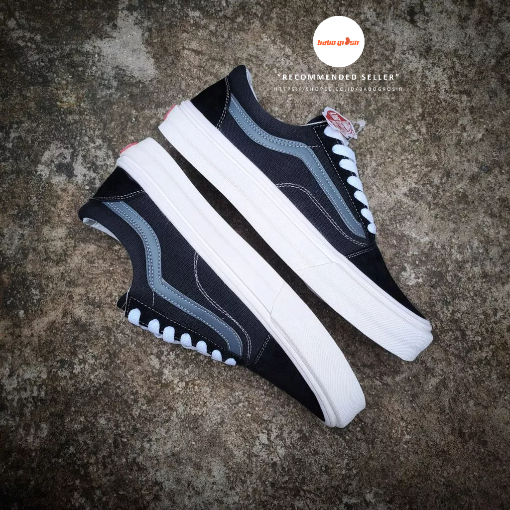 PROMO Vans Oldskool Black Out Premium Quality | Sepatu Sneakers untuk Pria dan Wanita