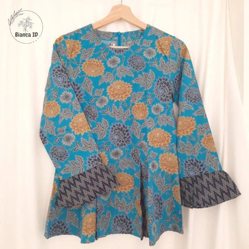 BATIK WANITA LENGAN PANJANG MOTIF BUNGA BIRU KUNING - BATIK KERIS