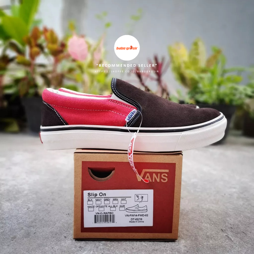 PROMO Sepatu Slip On Pria Wanita | Vans Slip On Suede Brown Red Premium Import Quality Include Box, Upper Kanvas, Waffle DT Anti Slip, Tag Made in China, Harga Termurah