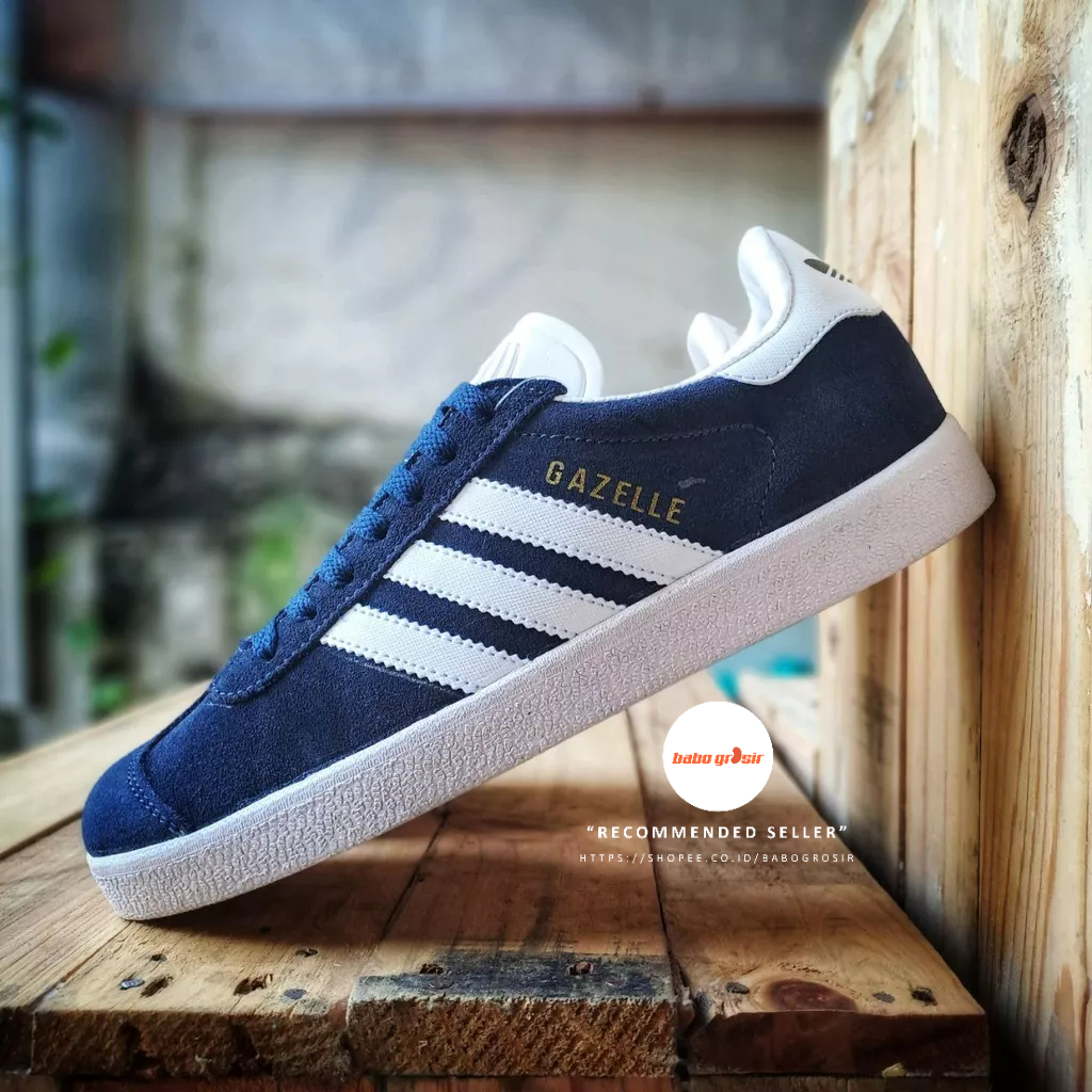 PROMO Sepatu Sneakers Murah | Adidas Gazelle Black White GUM Premium TOP Quality, Bahan Kulit Suede ASLI, Harga Termurah