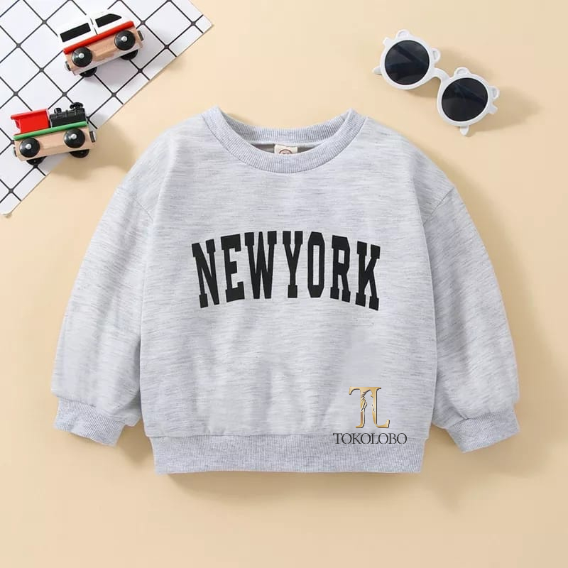 tokolobo 12.12 BIRTHDAY SWEATER ANAK NEW YORK UNISEX