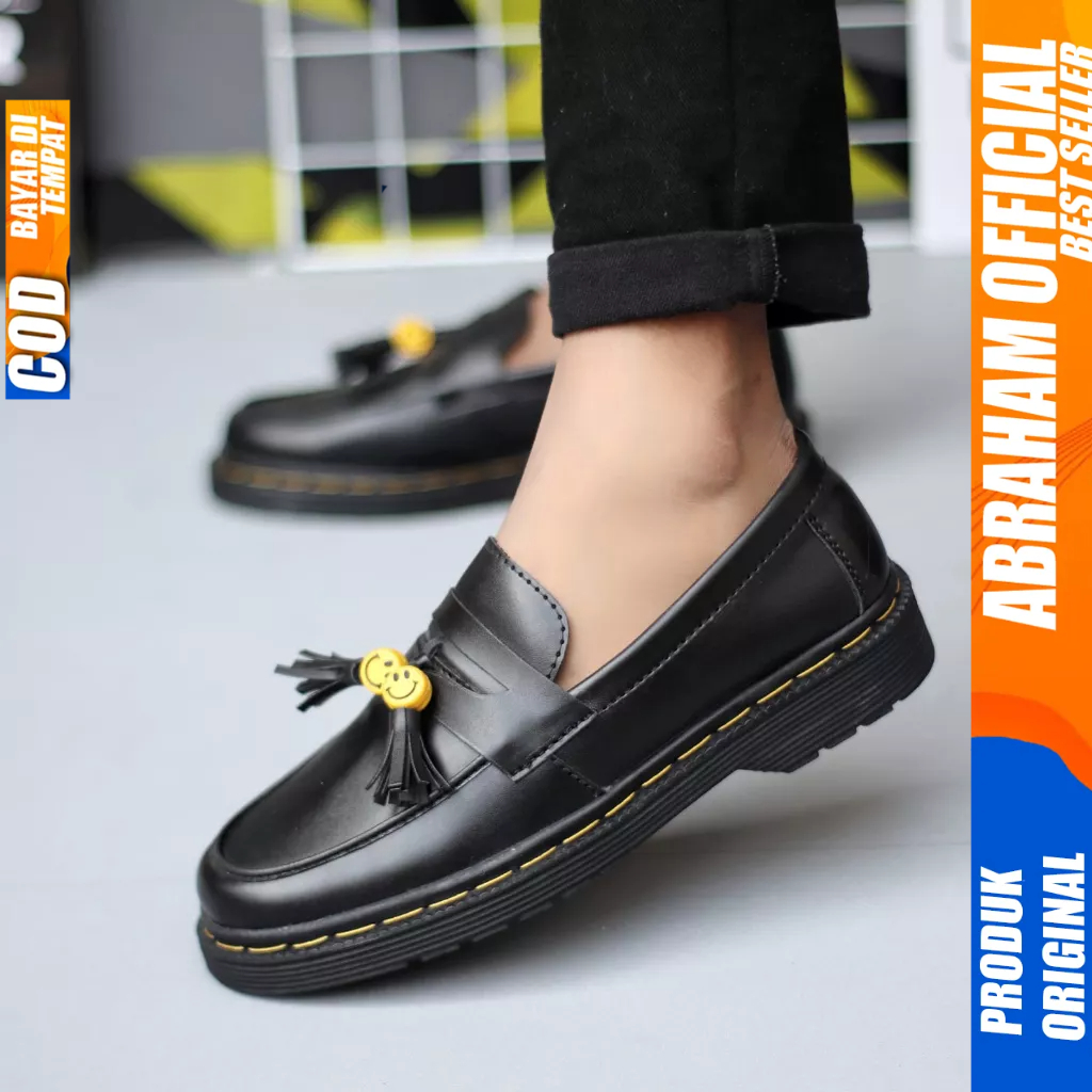 Sepatu Loafers Docmart Formal Casual Kulit Kerja Hitam Pria Smile