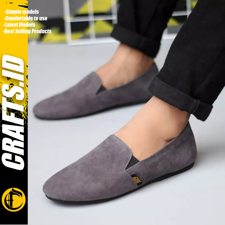 CRAFTS - Sepatu Slip-on Casual Full Hitam Pria