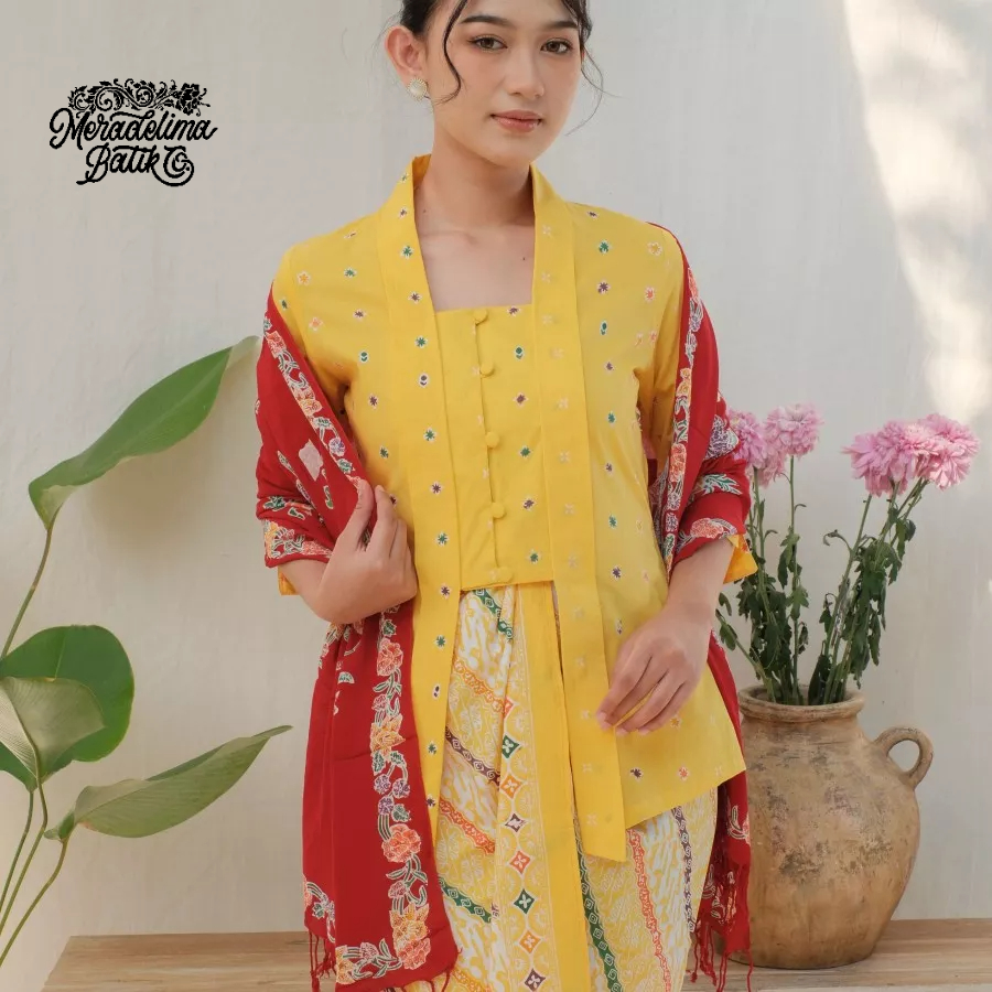 Kebaya Kutubaru Etnik Jasmine Lengan 7/8 Meradelima Katun Kuning