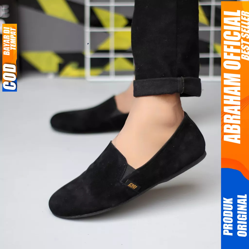 Sepatu Casual Slip On Slop Hitam Pria