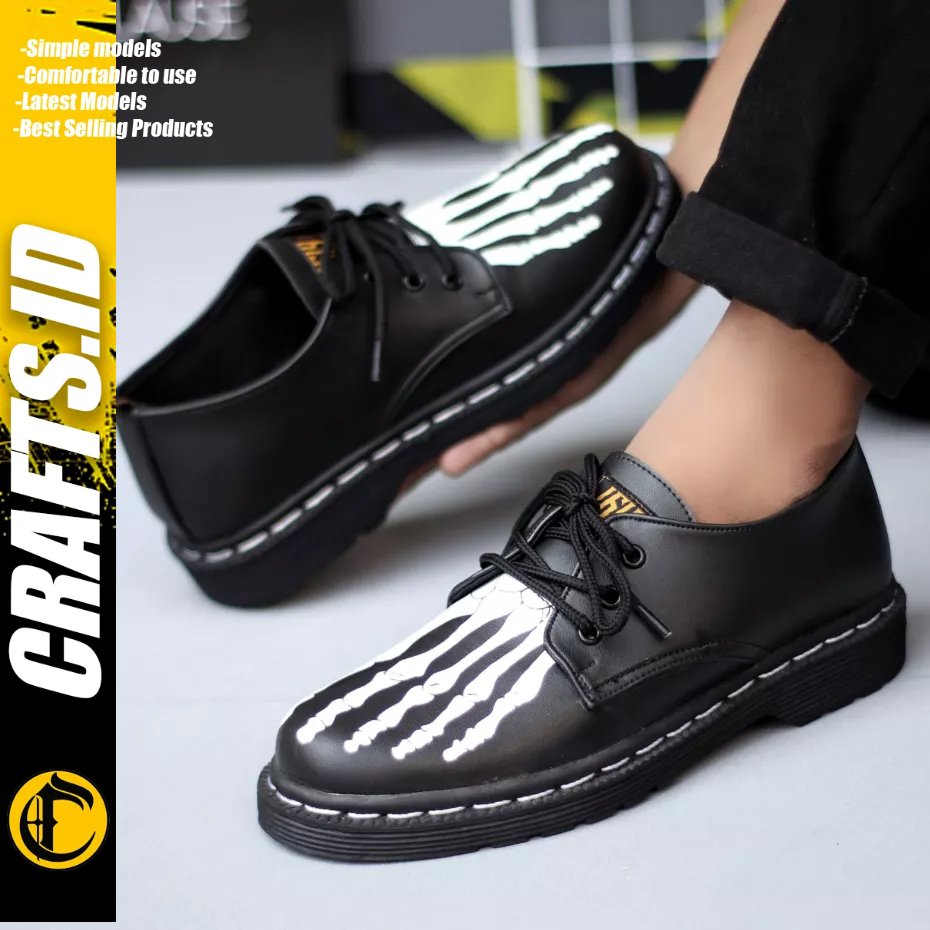 CRAFTS - Sepatu Pantofel Formal Docmart Low Boots Hitam Kerja Pria