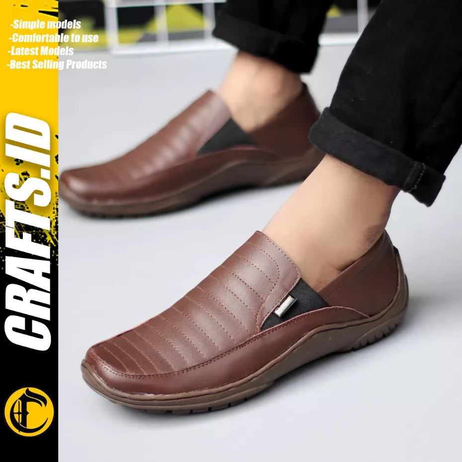 CRAFTS - Sepatu Formal Casual Kerja Pantofel Hitam Kulit Pria