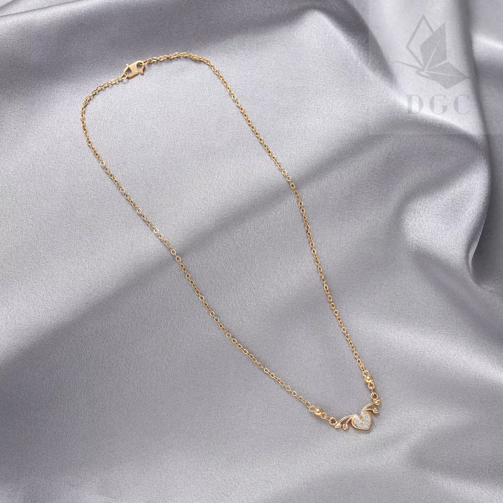 D.G.C✨Kalung Titanium Wanita Anti Karat Fashion Korean Style Kalung Emas Muda Liontin Anti Luntur Aksesoris Hijab Perhiasan Kalung Dewasa Murah D002