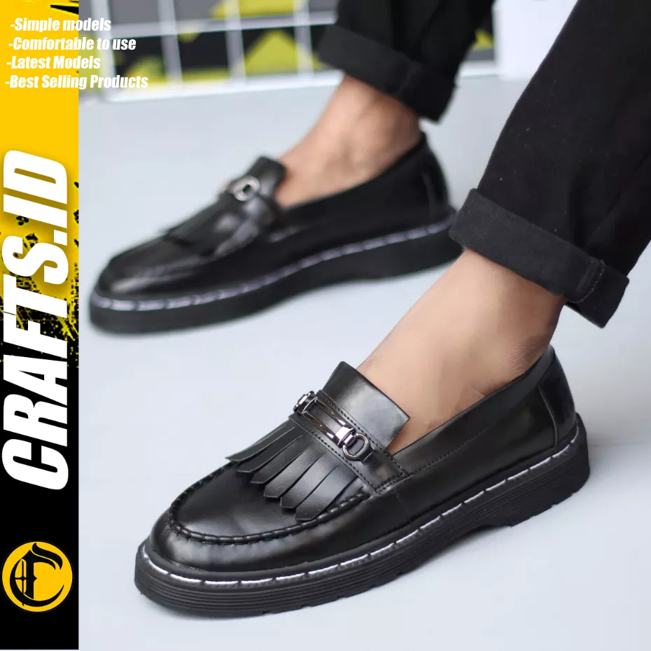 Crafts Sepatu Loafers Pantofel Kulit Pu Hitam Pria