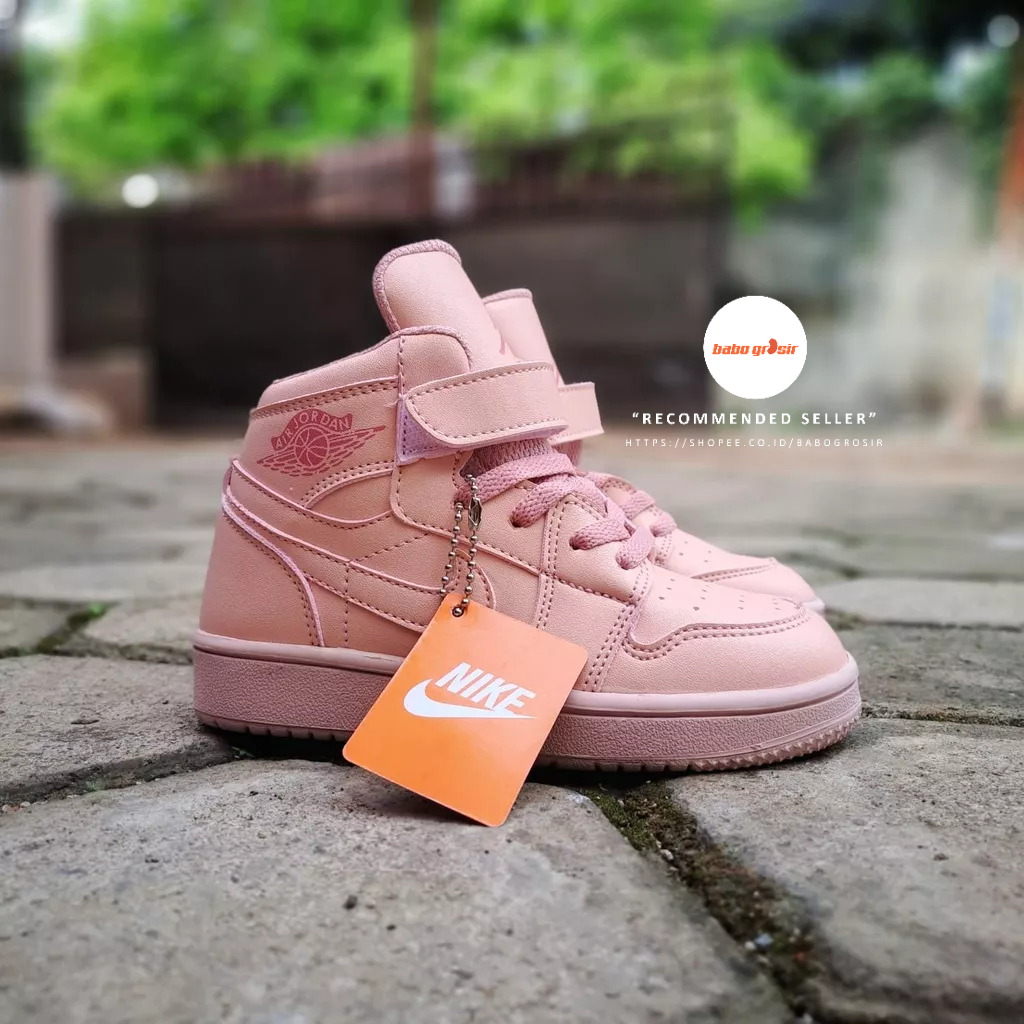 PROMO Sepatu Anak Perempuan Nike Air Jordan 1 Kids Peach Premium Quality, Sol Rubber Anti Slip Tidak Licin