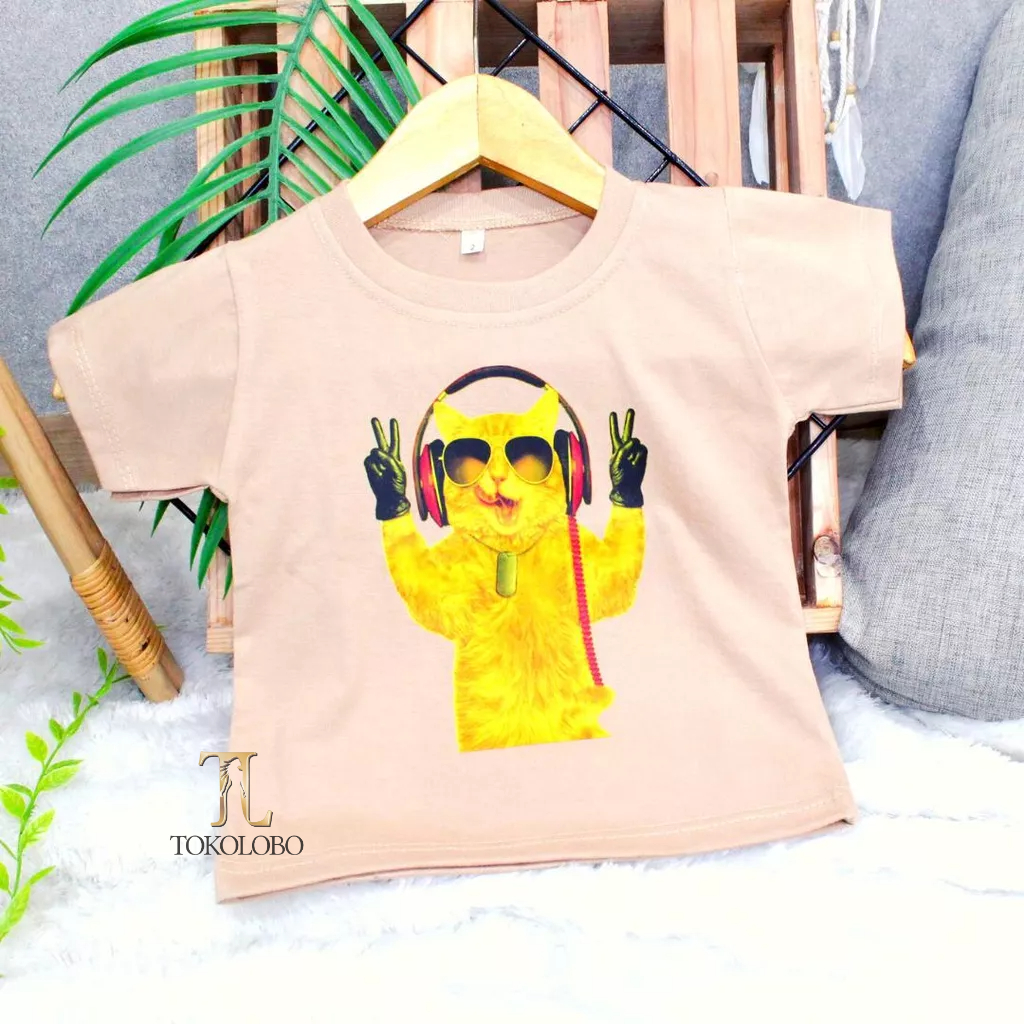 tokolobo Tshirt Anak Katze Print (Size 1 - 4)