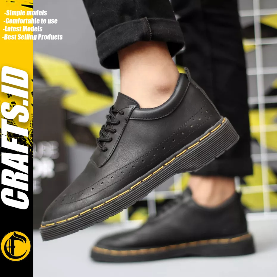 Crafts Sepatu Docmart Low Boots Formal Hitam Pria