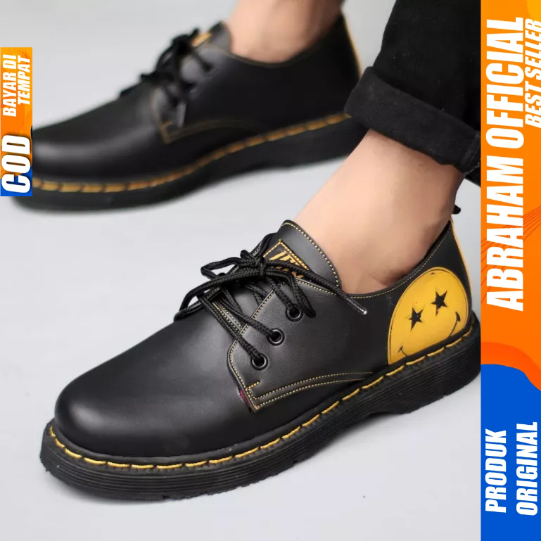 Sepatu Pantofel Formal Docmart Low Boots Casual Kulit Hitam Pria