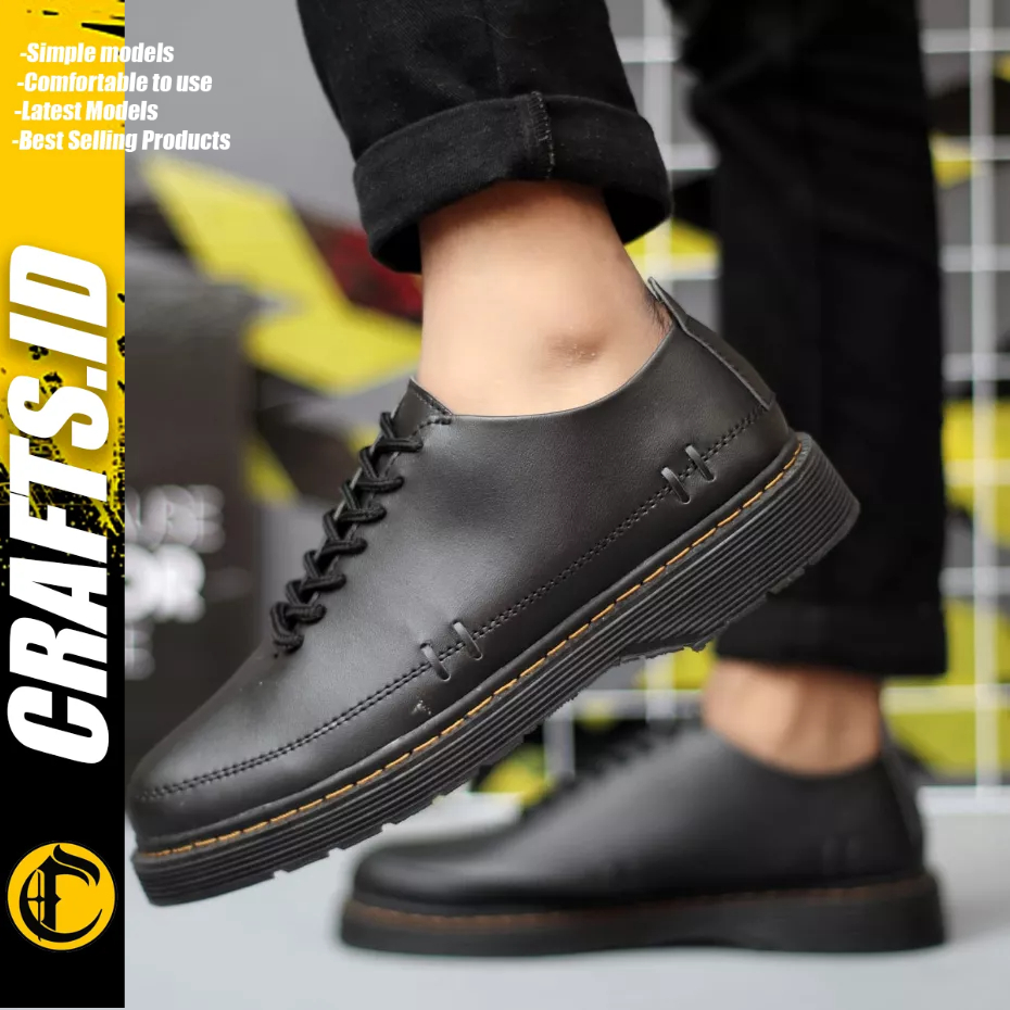 CRAFTS - Sepatu Docmart Formal Low Boots Hitam Pria