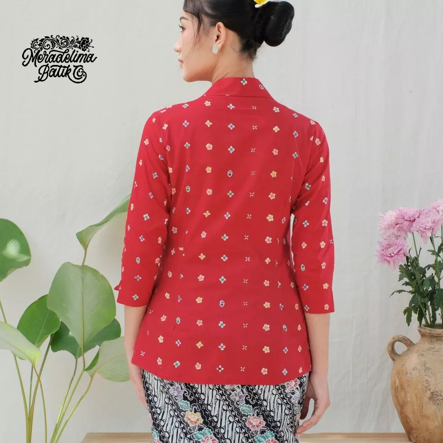 Kebaya Kutubaru Etnik Jasmine Lengan 7/8 Meradelima Katun Merah