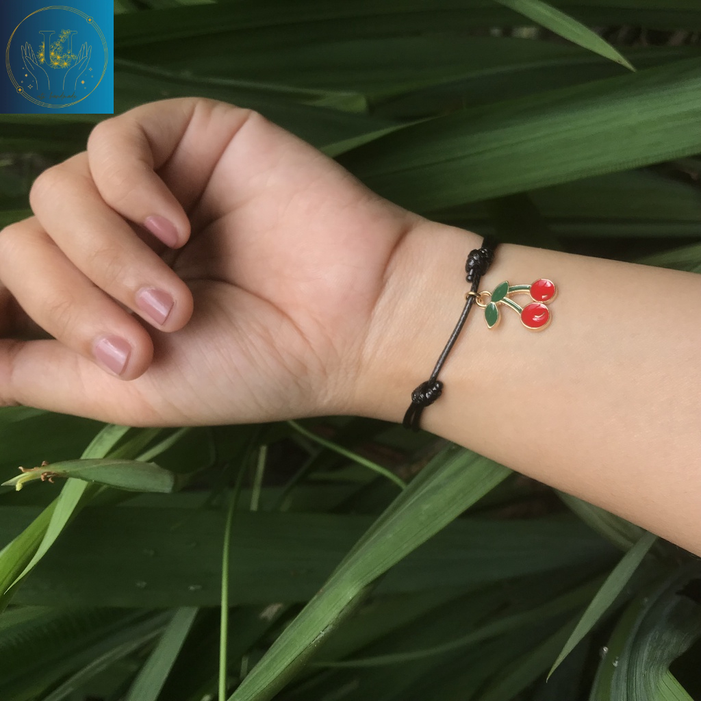 GELANG CHARM| GELANG LIONTIN| GELANG TALI HITAM| GELANG SMILE| GELANG BUAH| GELANG BUNGA| PELANGI| B