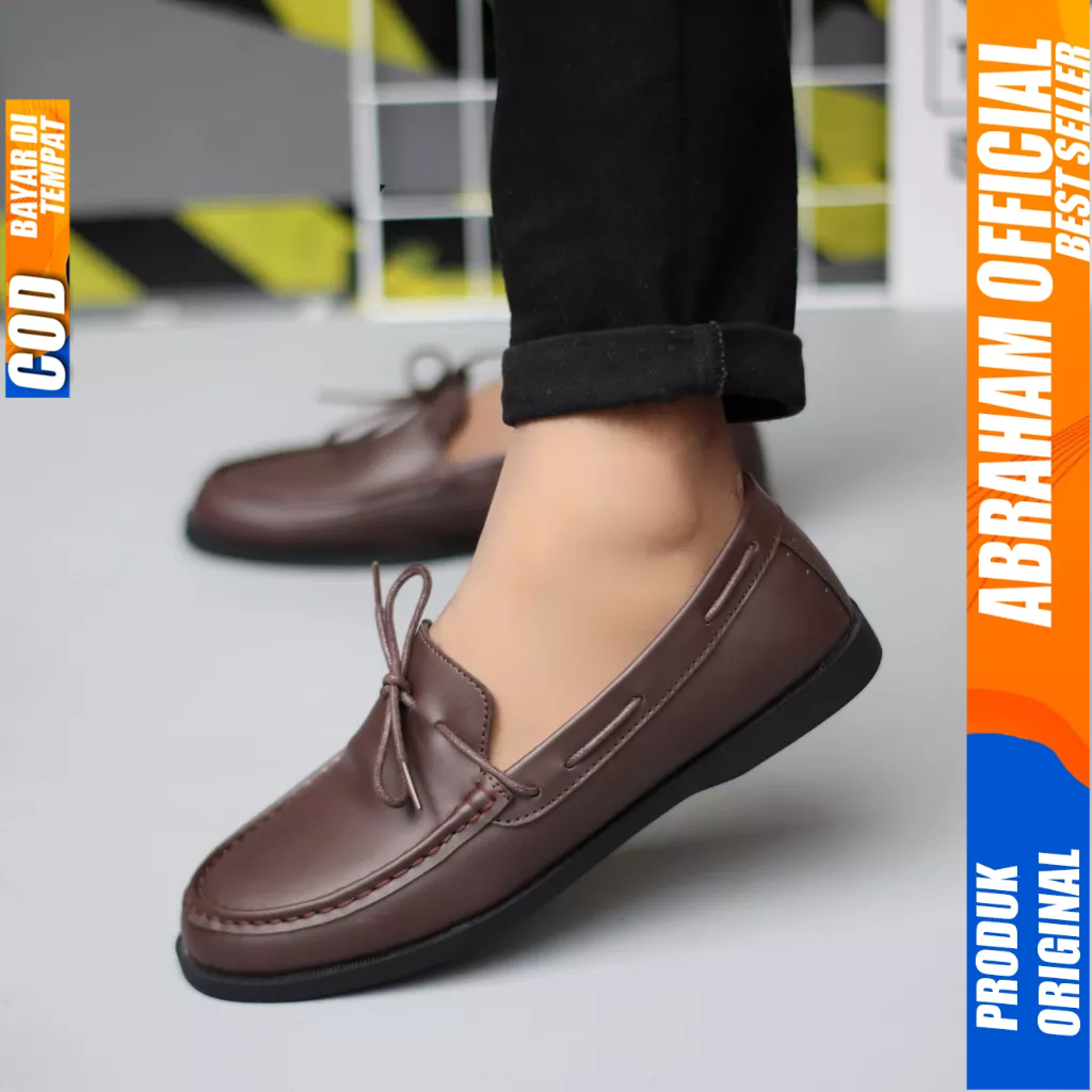 Sepatu Loafers Hitam Casual Formal Kerja Pria