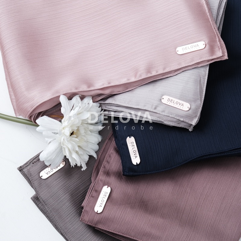 Delova Wardrobe - Pashmina Cradenza Silk Premium