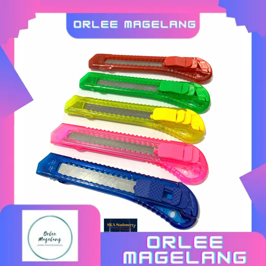 

CUTTER/PISAU KERTAS, Ukuran Besar dan Kecil 1 pcs