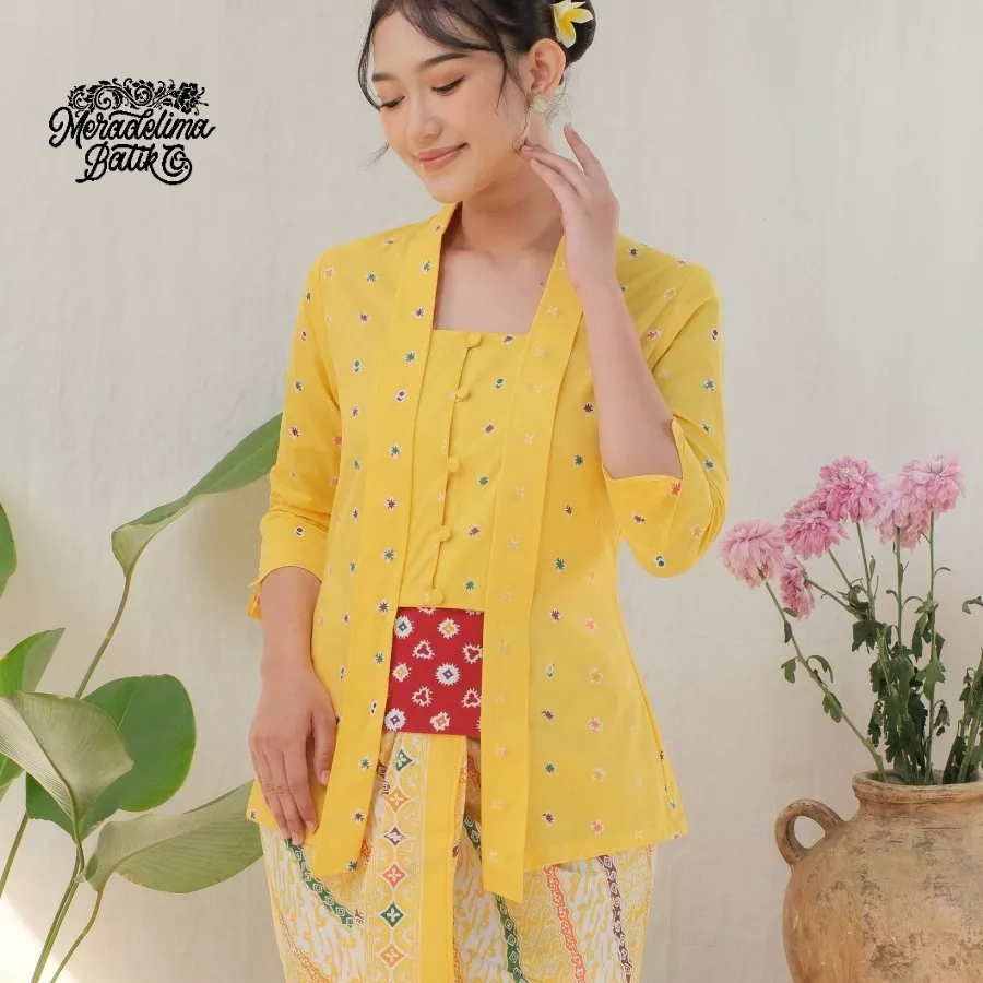 Kebaya Kutubaru Etnik Jasmine Lengan 7/8 Meradelima Katun Kuning