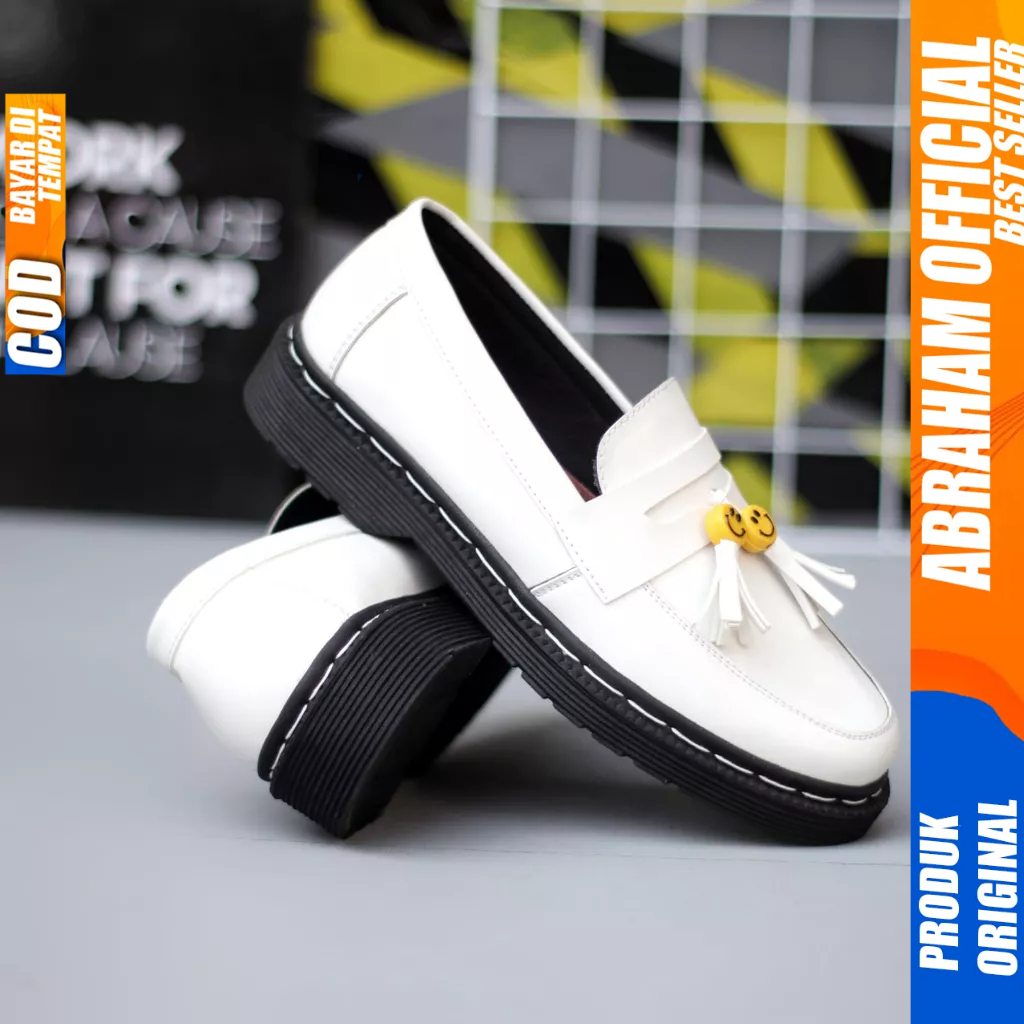 Sepatu Loafers Docmart Formal Casual Kulit Kerja Hitam Pria Smile