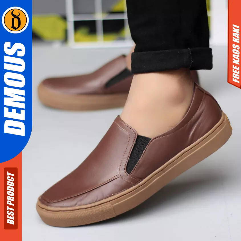 DEMOUS MANJI - Sepatu Casual Sneaker Slip-on Kulit Full Black Kerja Hitam Pria