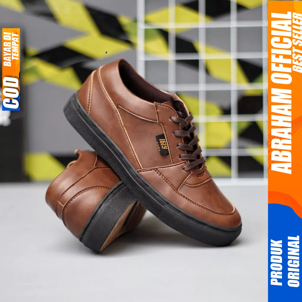 Sepatu Casual Sneakers Hitam Kulit Pu Formal Pria