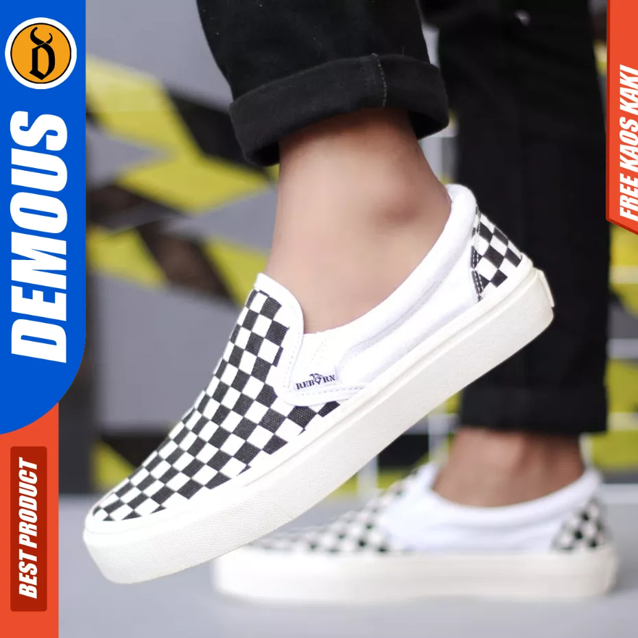 DEMOUS BRANZ - Sepatiu Casual Sneaker Slip-on Hitam Sekolah Pria