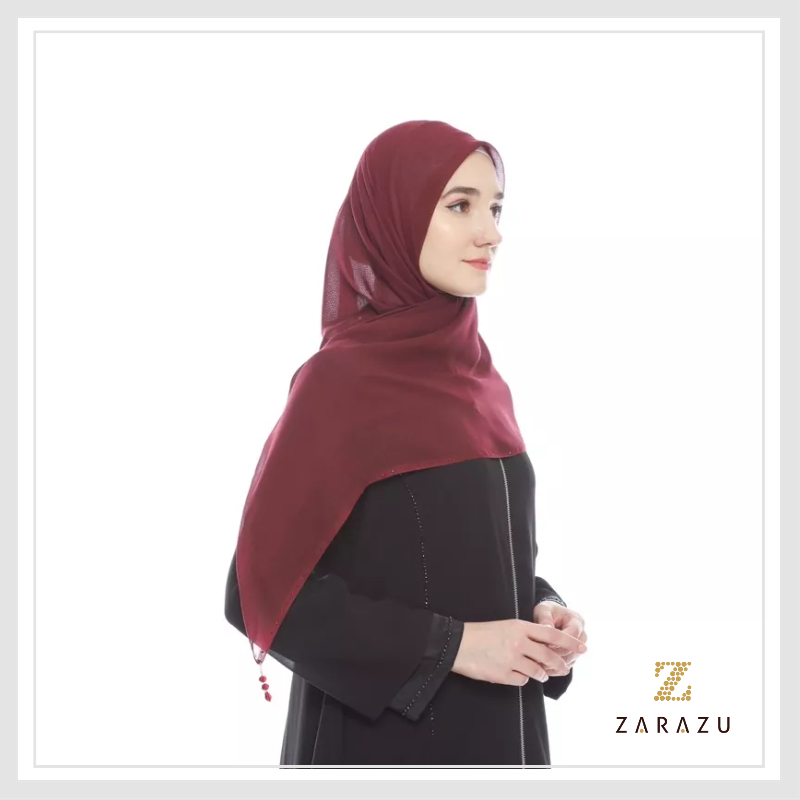 Prive Syahrini - The Royale Scarf Fatimah Paris Japan Crystal Line Signature Premium by Zarazu