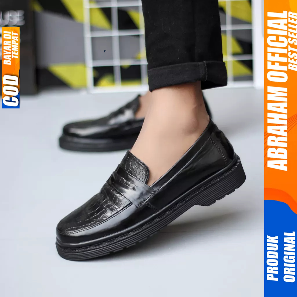 Sepatu Docmart Loafers Hitam Formal Pantofel Kulit Pu Kerja Pria