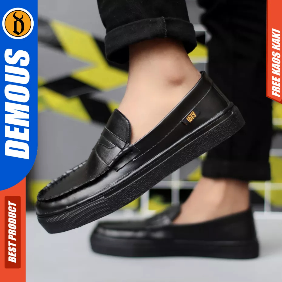 DEMOUS TRAVIS - Sepatu Slip-on Casual Kulit Pu Hitam Pria