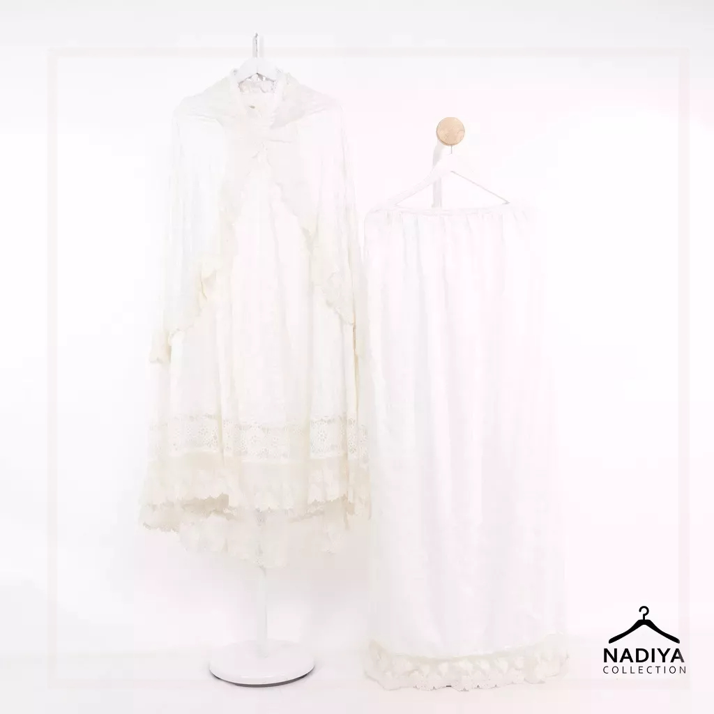 Hikmat Prive - Donna Cindy Signature - Prayer Robe White Lace by Nadiya