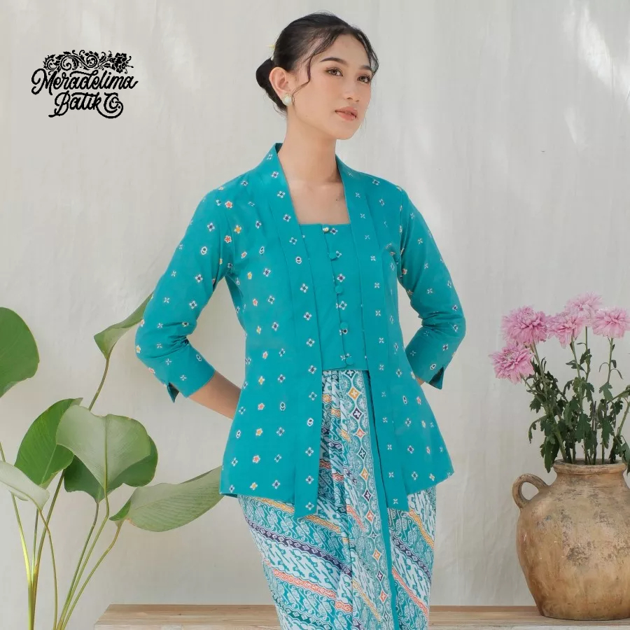 Kebaya Kutubaru Etnik Jasmine Lengan 7/8 Meradelima Katun Tosca