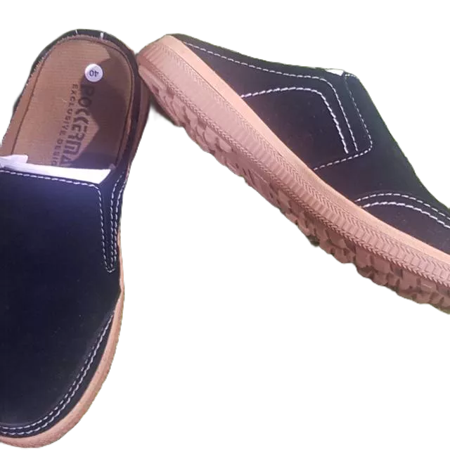 Poccerman slip on bapau