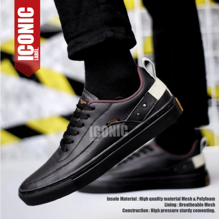 Sepatu Sneakers Formal Casual Kulit Putih Kerja Pria