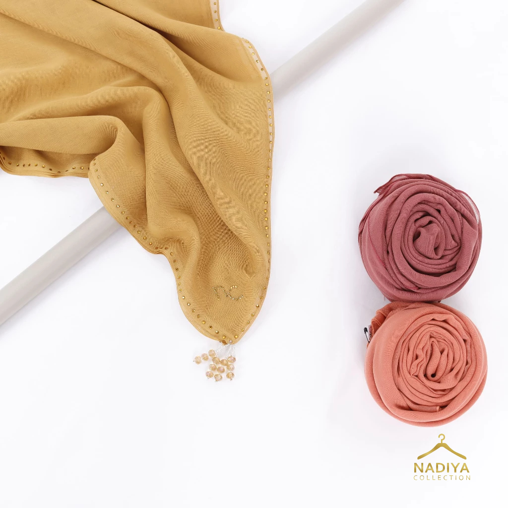 Shafira Scarves - Prive Donna Scarf Paris Japan Square Crystal Premium by Nadiya